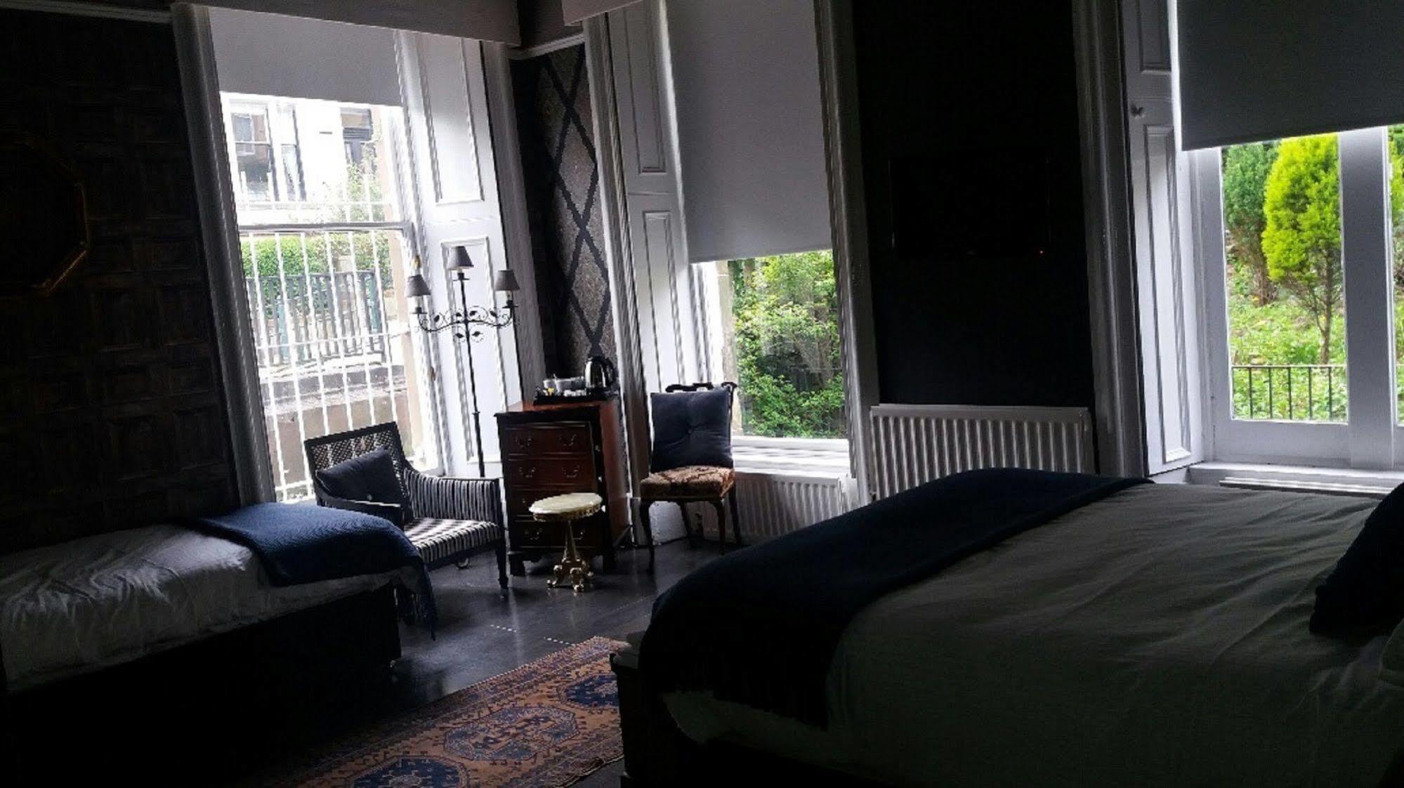 The Alfred Hotel Glasgow Exterior photo